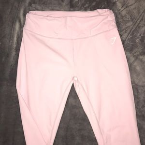 Gym shark leggings